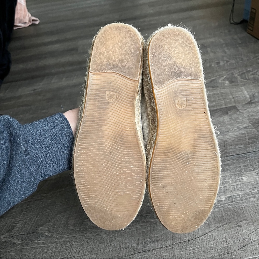 Soludos | EUC Women’s Size 7 Canvas Bulldog Espadrilles/Flats - Picture 4 of 6